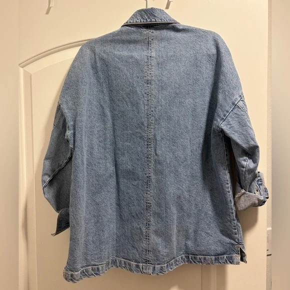 (NWT) Zara Oversized Denim Jacket - Picture 3 of 3